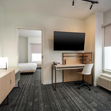 Towneplace Suites By Marriott Louisville Downtown Bagian luar foto