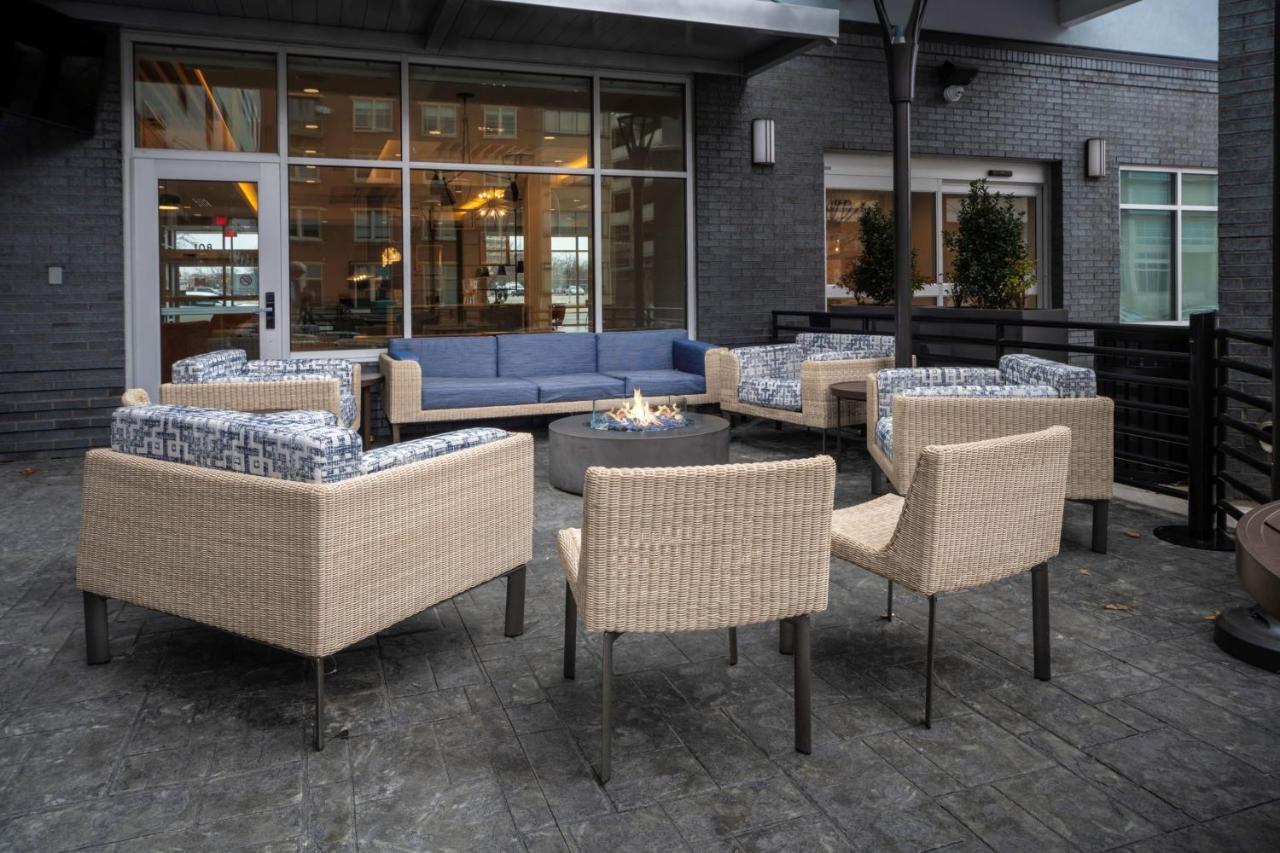 Towneplace Suites By Marriott Louisville Downtown Bagian luar foto